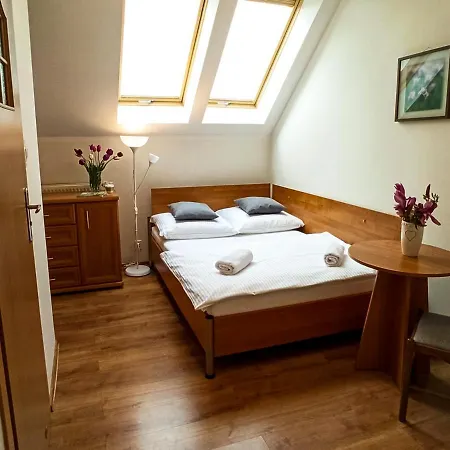 I U Doroty * 카르파츠