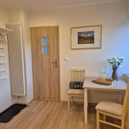 I U Doroty בית אירוח קרפאז'